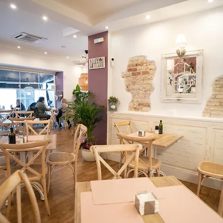 La Plaza Διαμέρισμα *