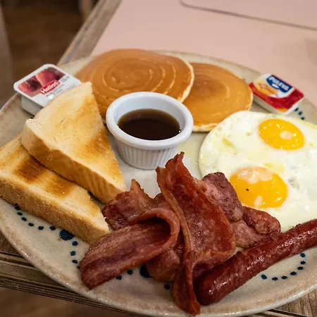 アパート La Plaza フエンヒロラ