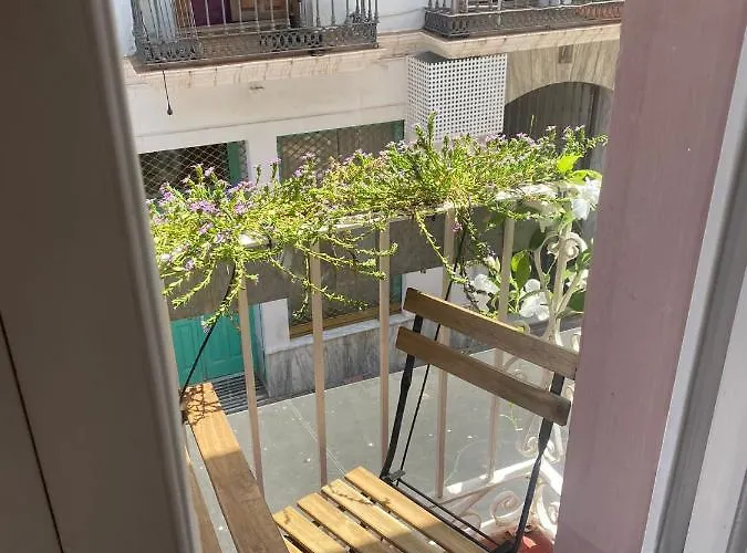 Апартаменты La Plaza *