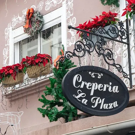 Апартаменты La Plaza